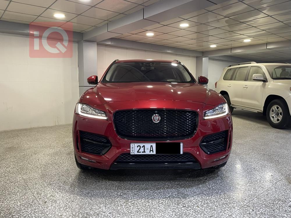 Jaguar F-Pace